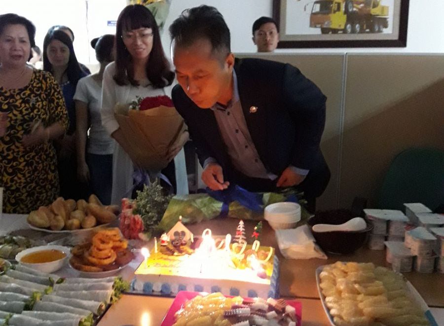 CÔNG TY TELIN MỪNG SINH NHẬT TỔNG GIÁM ĐỐC